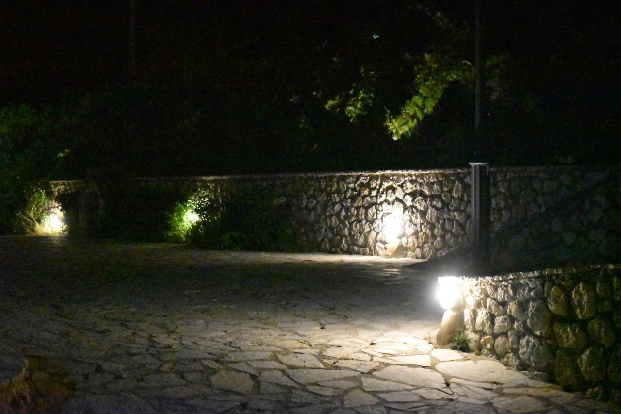 Estate Dafnopanagia Villa Magda Asprogerakata Dış mekan fotoğraf