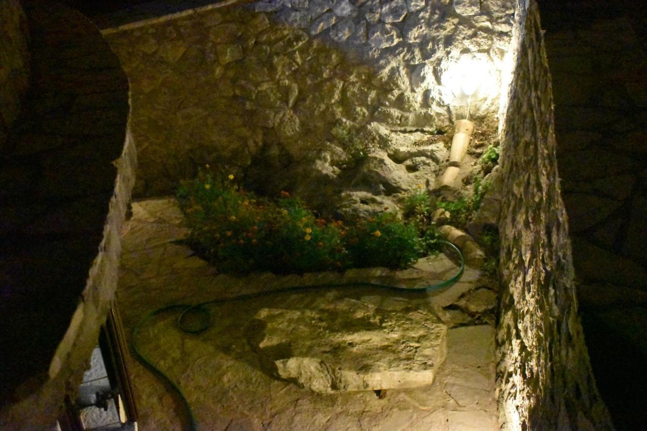 Estate Dafnopanagia Villa Magda Asprogerakata Dış mekan fotoğraf